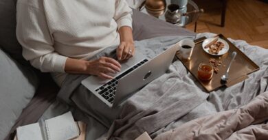 fadema-seleciona-tutores-e-instrutores-para-trabalho-remoto