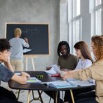 etec-seleciona-professor-para-planejamento-e-desenvolvimento-do-tcc-na-area-juridica