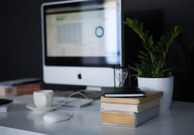 unicentro-seleciona-professores-formadores-uab