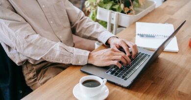 uesc-seleciona-tutores-presenciais-e-a-distancia-para-os-cursos-de-graduacao-ead