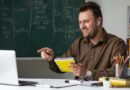 furg-abre-7-vagas-de-tutores-para-curso-uab