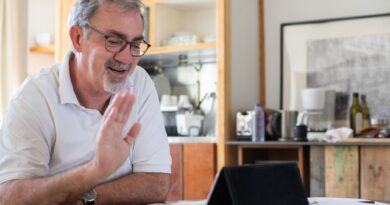 uea-abre-vagas-professor-tutor-uab-e-professor-mediador-pedagogico-uab