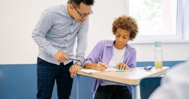 ufrb-abre-12-vagas-para-professores-orientadores-de-tcc-uab